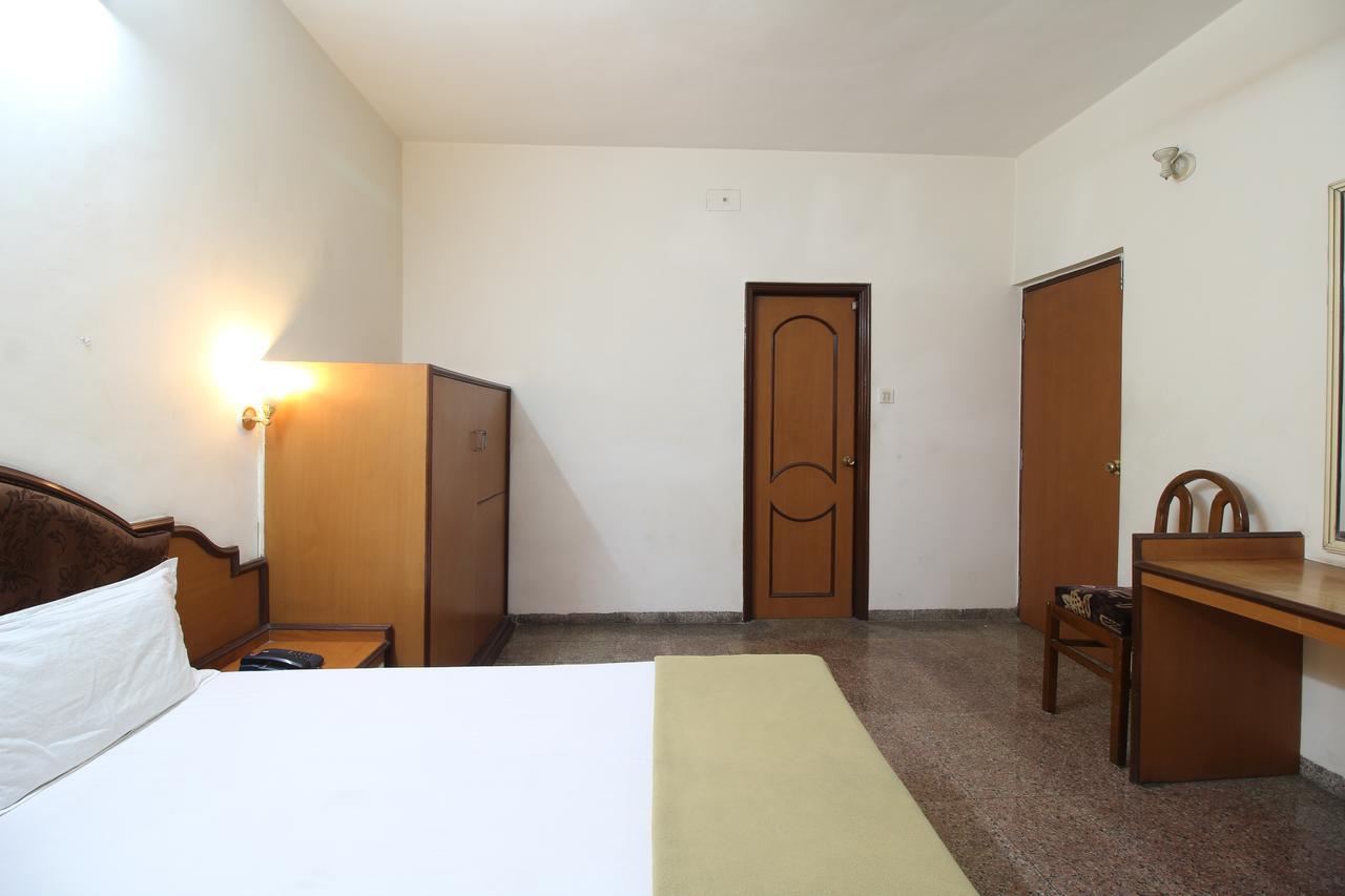 Soubhagya Inn Silvassa Bagian luar foto
