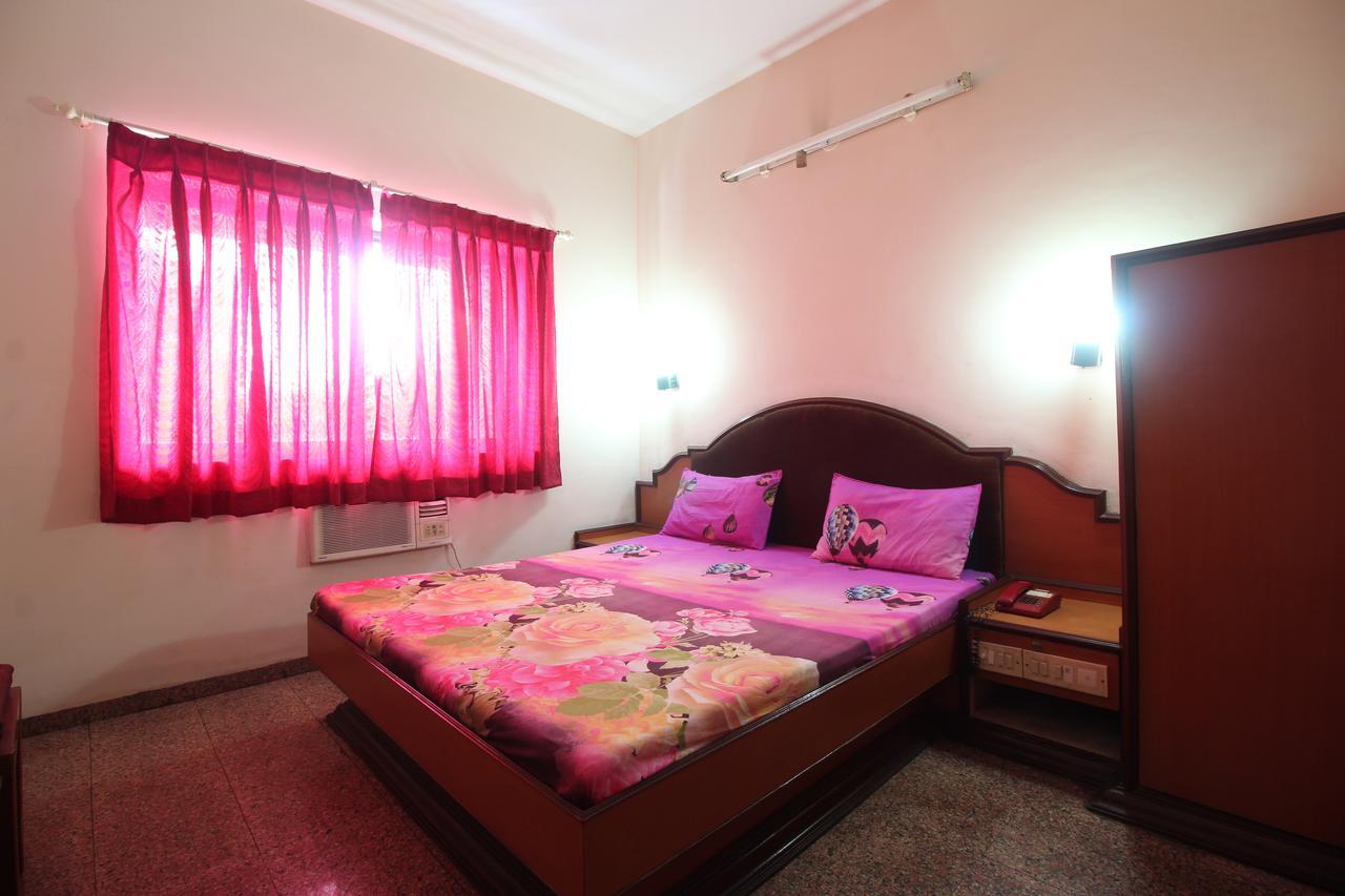 Soubhagya Inn Silvassa Bagian luar foto