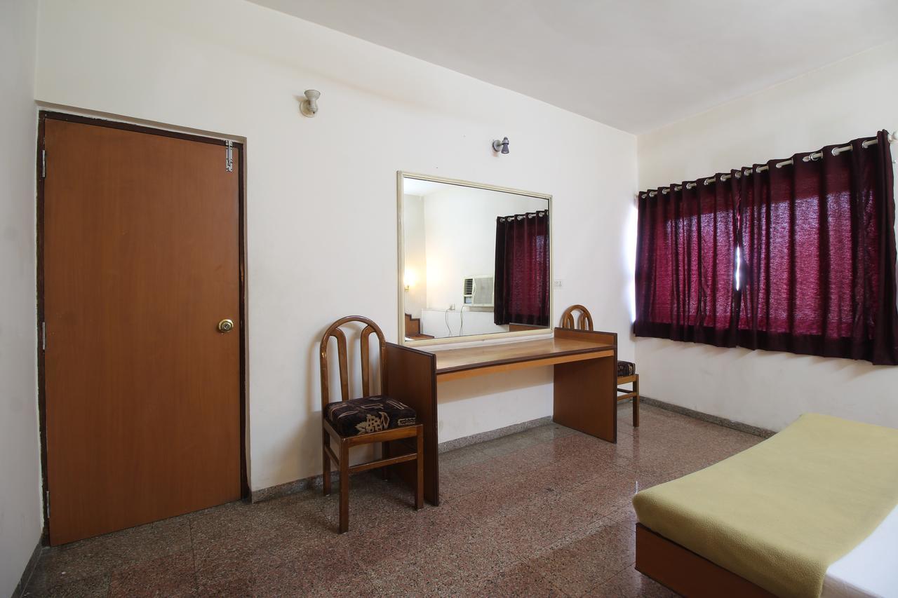 Soubhagya Inn Silvassa Bagian luar foto